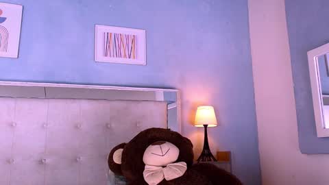 emily_castillo1_ online show from December 21, 5:03 am