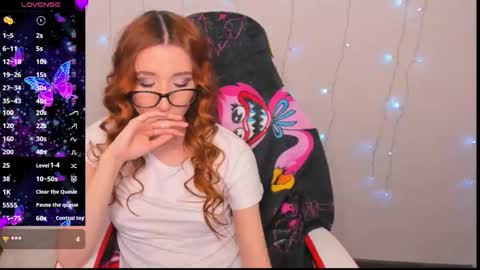 emily_cline online show from October 11, 11:09 am