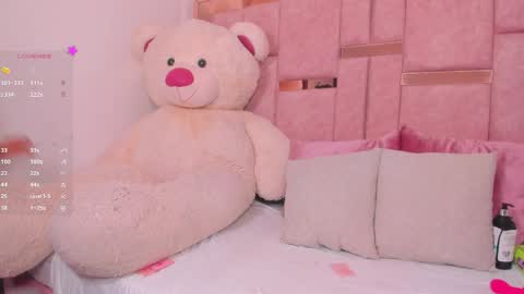  M I A   online430pm- 930pm online show from March 31, 8:42 pm