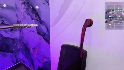 emily_evol online show from April 18, 11:58 am