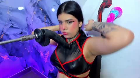emily_evol online show from July 9, 12:09 pm