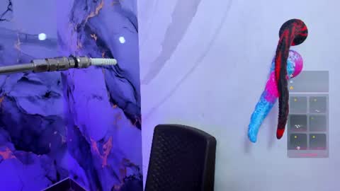 emily_evol online show from July 15, 11:59 am