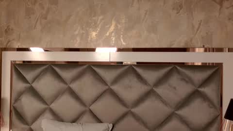 emily_greco online show from January 13, 7:30 pm