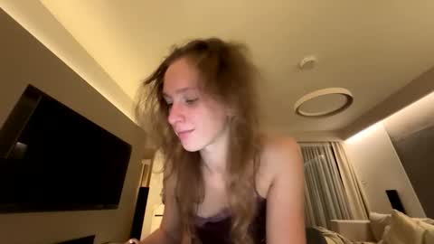 Emily  online show from October 21, 7:47 pm