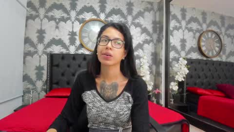 Emily online show from February 5, 2:05 pm