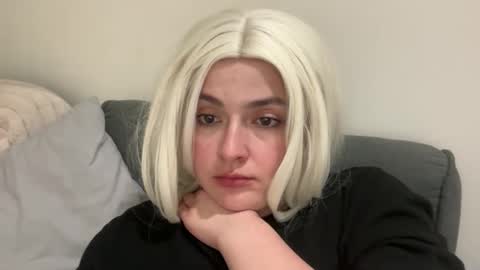 emily_morning_dew online show from March 22, 5:38 pm