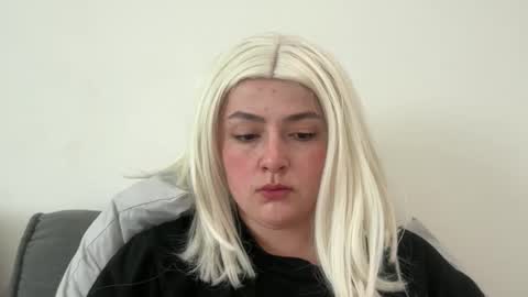 emily_morning_dew online show from March 24, 5:12 am