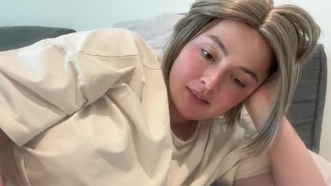 emily_morning_dew online show from July 22, 5:16 pm