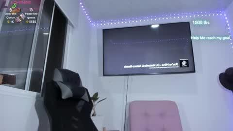 emily_palmeer online show from February 25, 8:46 am