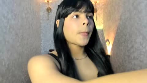 emily_rosue_ online show from July 31, 2:33 am