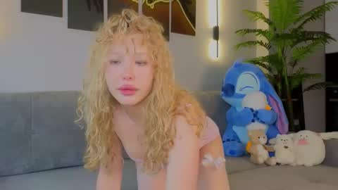 emily shepard online show from December 1, 2:16 am