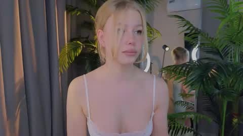 emily shepard online show from March 24, 3:33 am