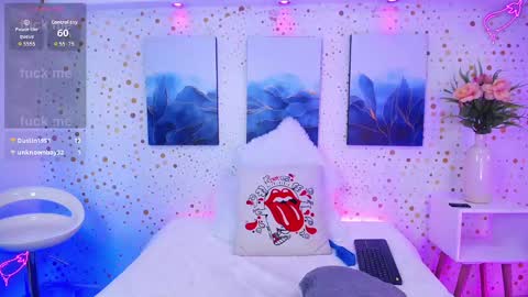 Emily. online show from September 26, 3:32 am