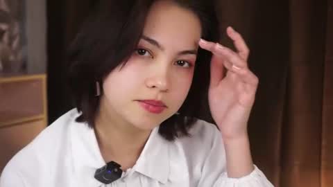 Snapshot of emilybrixton chatting on June 11, 5:44 pm Lana online show from June 11, 5:44 pm