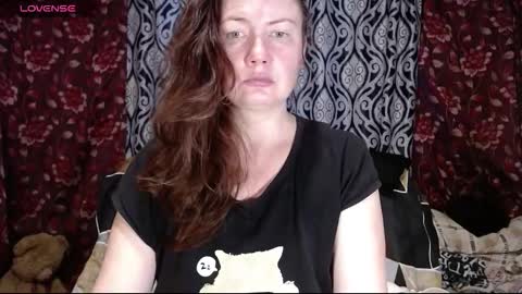Snapshot of emilydoth chatting on September 14, 8:02 am EmilyDoth online show from September 14, 8:02 am