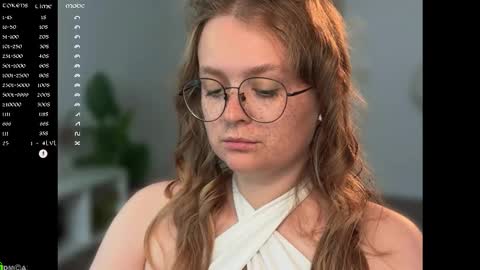 Snapshot of emilyforelsket chatting on September 14, 12:04 pm Emily online show from September 14, 12:04 pm