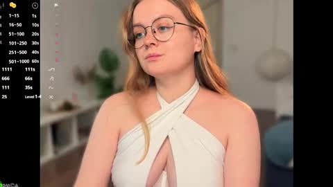 Snapshot of emilyforelsket chatting on November 29, 12:08 pm Emily online show from November 29, 12:08 pm