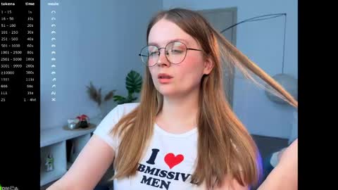 Emily  online show from April 19, 12:48 pm