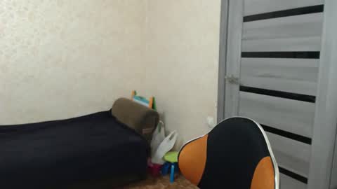 emilyfork online show from September 10, 7:30 am