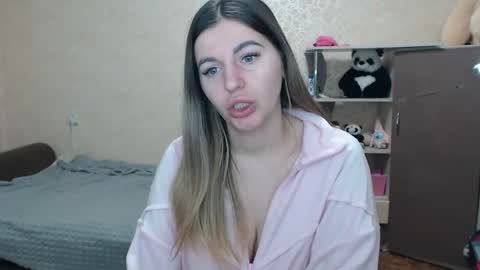 emilyfork online show from February 16, 5:53 pm