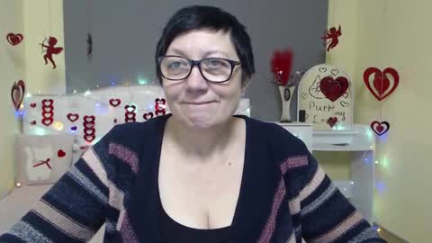 Emily online show from February 1, 6:23 am