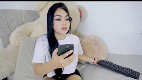 EMI online show from October 28, 7:38 pm