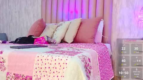 My IG - EmilyParker   online show from November 4, 11:04 pm