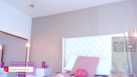 My IG - EmilyParker   online show from April 7, 2:39 pm