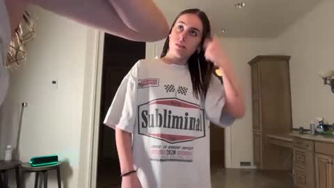 emilyparkerrr online show from February 26, 10:36 am