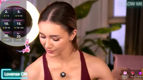 Emily online show from November 29, 5:43 am