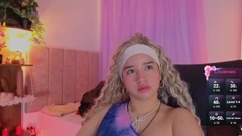 emilyrousex online show from November 19, 5:57 pm