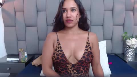 emilysweet online show from October 22, 5:45 pm