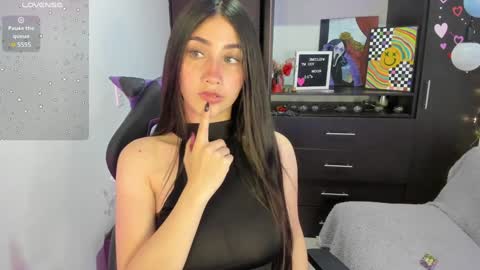 Emy online show from January 10, 11:29 pm