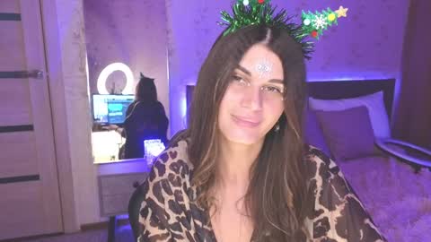 Snapshot of emilytucker chatting on December 8, 7:15 am Emily online show from December 8, 7:15 am