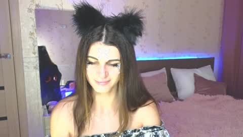 Snapshot of emilytucker chatting on December 20, 1:36 am Emily online show from December 20, 1:36 am