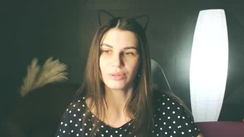 Snapshot of emilytucker chatting on February 10, 1:14 am Emily online show from February 10, 1:14 am