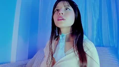    online show from March 30, 11:06 pm