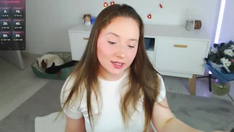 Snapshot of emilyxgrasez chatting on February 8, 10:51 pm Emily online show from February 8, 10:51 pm