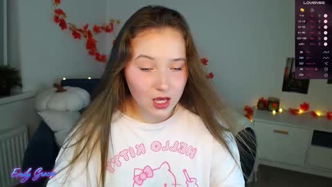 Snapshot of emilyxgrasez chatting on September 16, 5:47 pm Emily online show from September 16, 5:47 pm