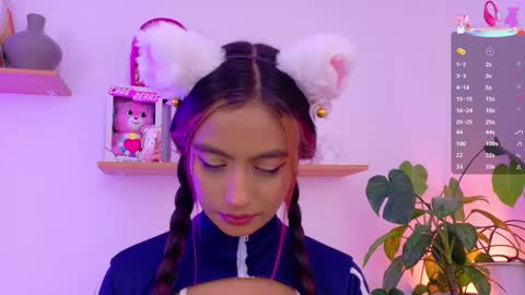 Emily Bank online show from January 31, 8:07 pm