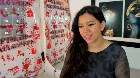 emilyy_cooperr online show from October 30, 12:17 pm