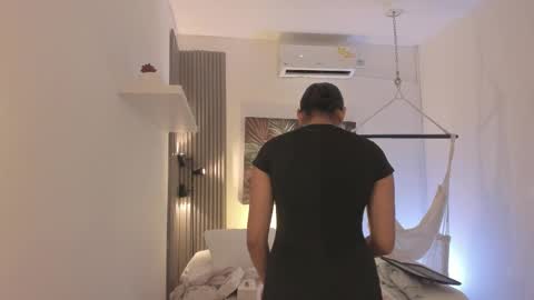 Alice online show from December 18, 10:43 am