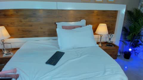 Snapshot of emma_bakker_ chatting on January 21, 2:59 pm Emma online show from January 21, 2:59 pm