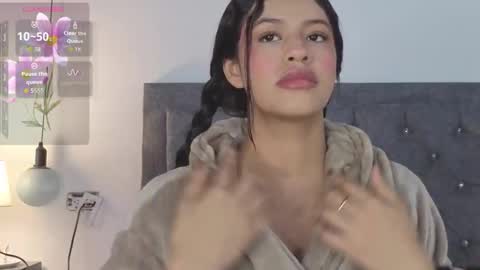 Emma online show from January 9, 2:31 pm