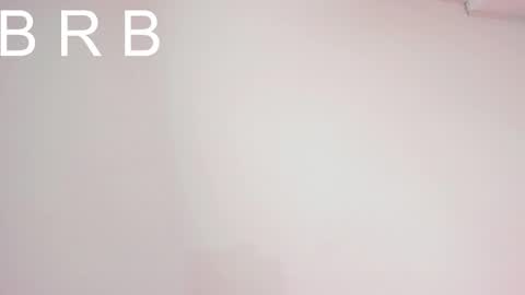 Snapshot of emma_bloom__ chatting on January 24, 4:17 pm Emma Bloom online show from January 24, 4:17 pm