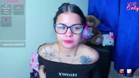 emma_boo_ online show from July 20, 12:36 am