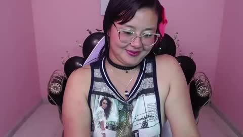 Emma burt online show from January 15, 6:33 pm