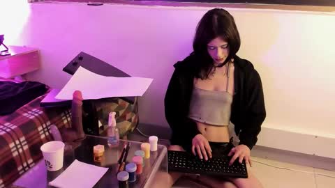 Emma Or you can call me cutie online show from March 5, 6:59 pm