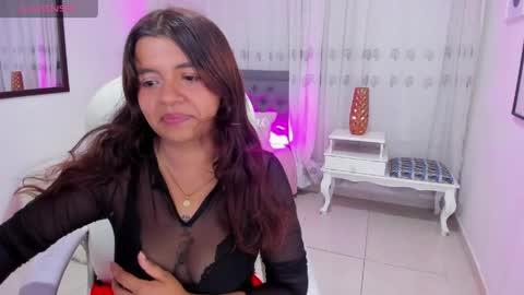 Emma  online show from April 18, 7:58 pm