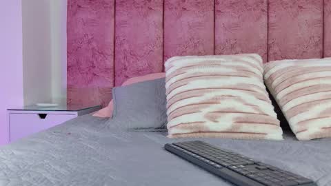 Emma online show from January 10, 3:08 am